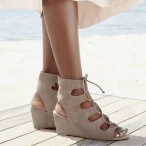 Dolce Vita Lace-Up Tan Wedges